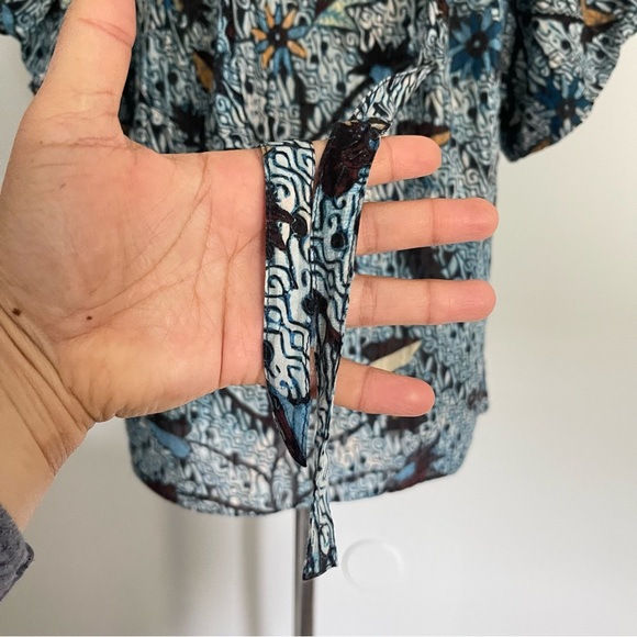 Ulla Johnson Blue print bohemian summer cotton top size 8 preowned - Picture 6 of 8